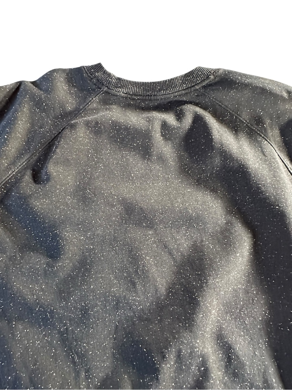 Under Armour Men’s Black Crewneck Sweatshirt with Speckled Detail Large - Picture 9 of 12
